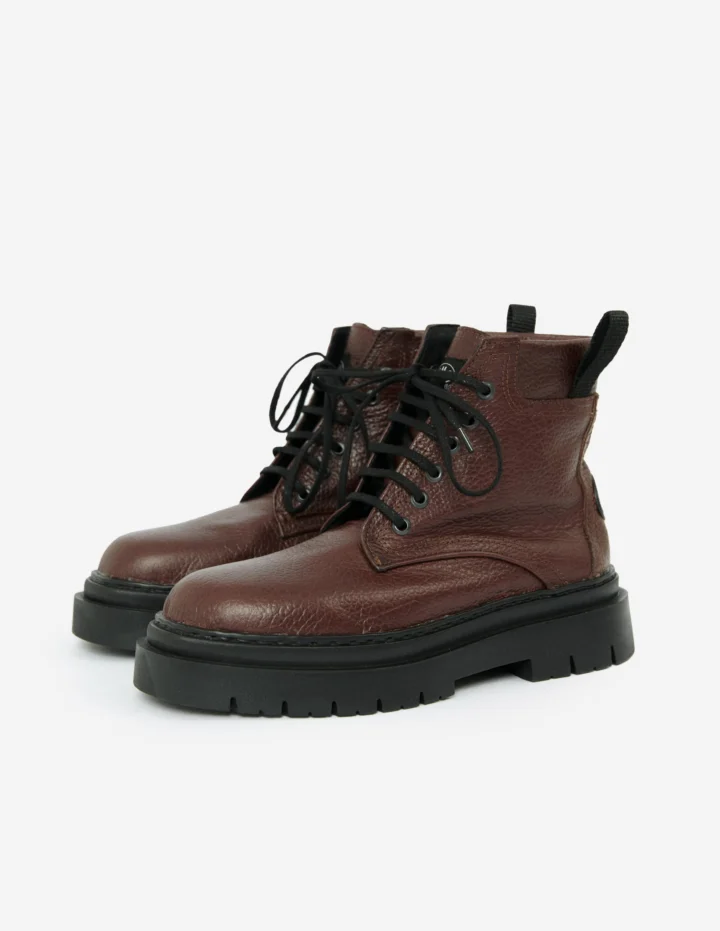 Bota Elliot